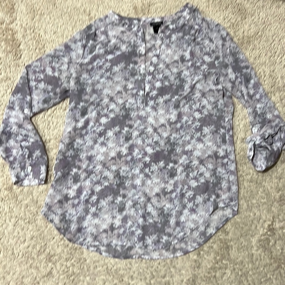 Ann Taylor sheer 1/4 button down floral flowy tab roll up sleeve blouse
